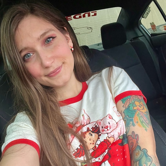 Meet your Posher, Krystel - Picture 1 of 1